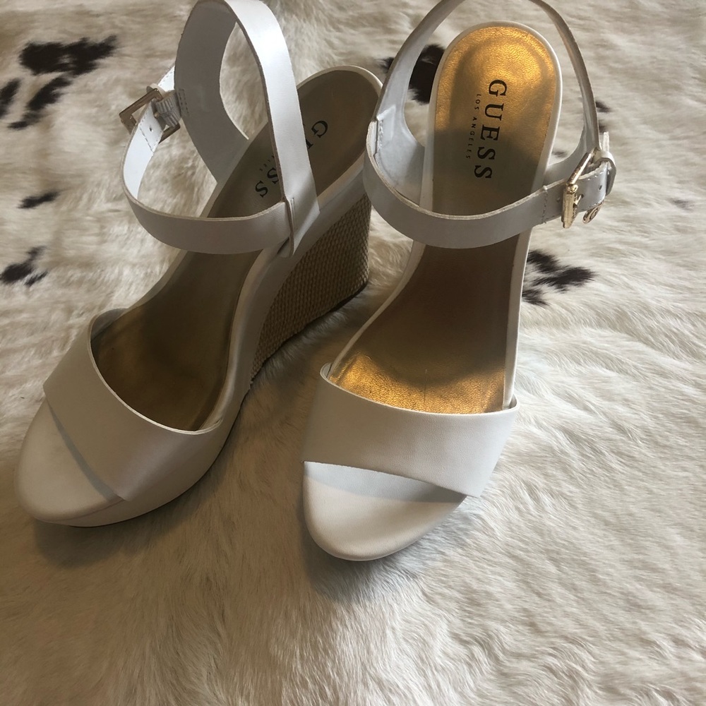 Guess white wedges size 8